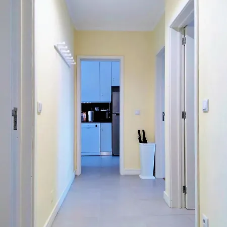 Hello Deluxe Apartment