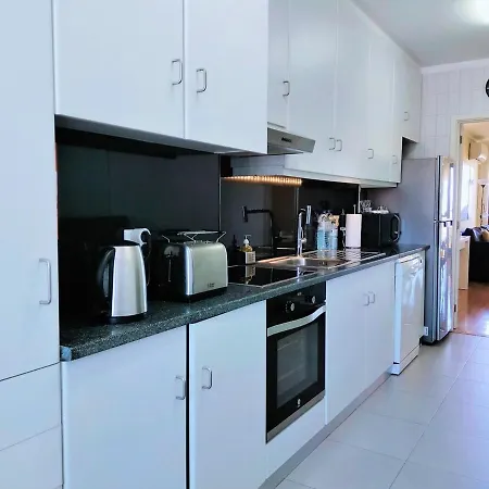 Hello Deluxe Apartment